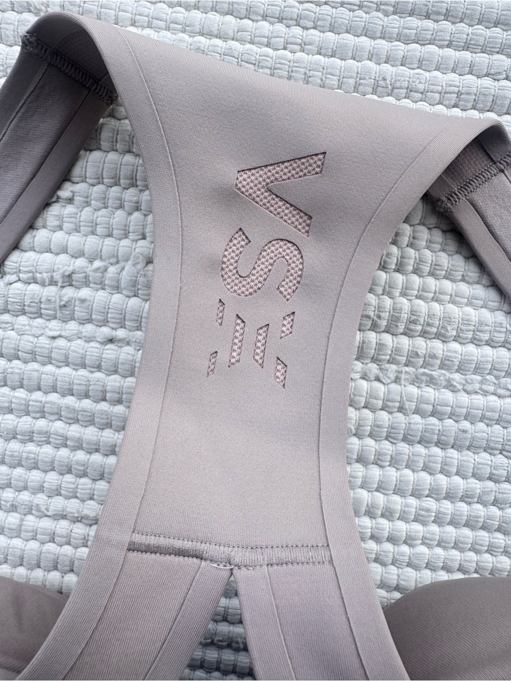 Victoria’s Secret VSX Incredible Plunge Sports Bra 36DD NWT Taupe - Picture 6 of 10